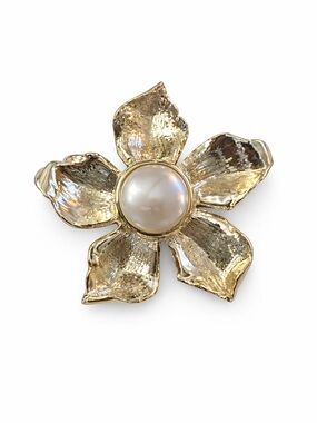 Vintage Gold Tone Flower Brooch Faux Pearl Center Statement Pin